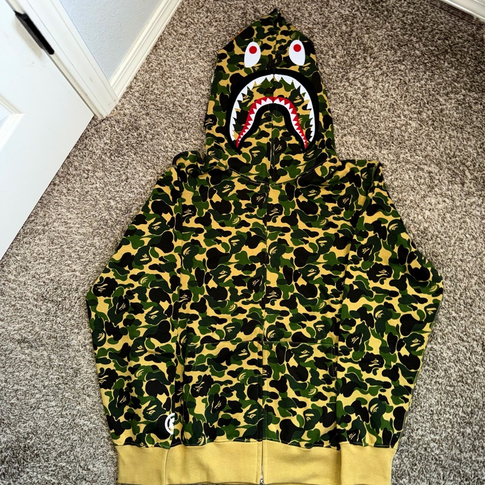 Bape abc green Camouflage Shark Hoodie SIZE L FULL ZIP UP